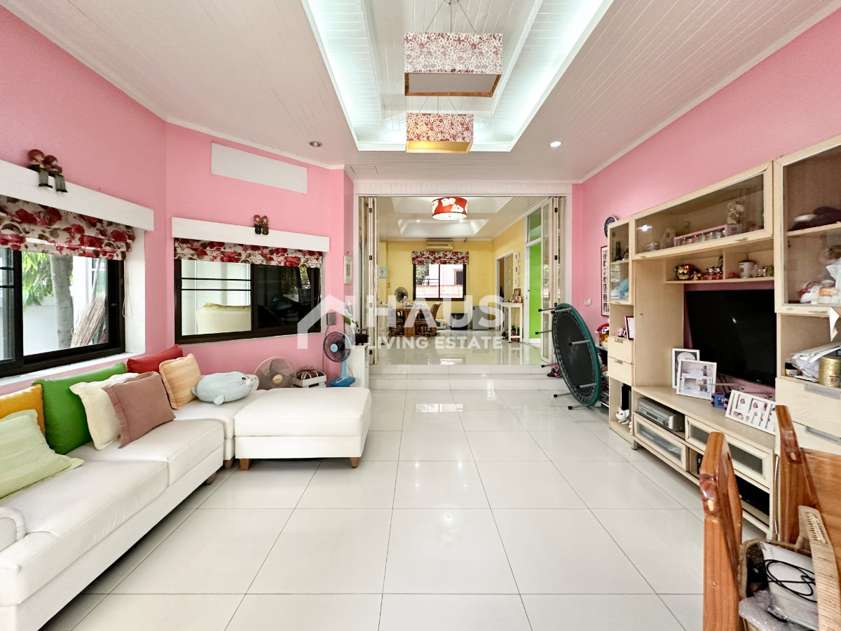 picture Pathawee Kan / 3 Bedrooms #HCWT023 - 3/20