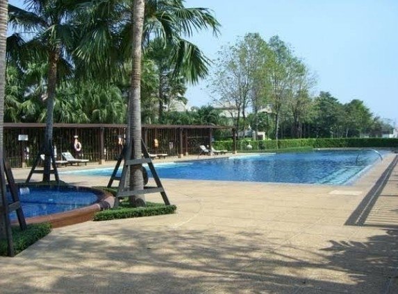 picture LTH6599 – House FOR RENT in Pattanakan 5 beds 3 baths 440 sq.M.Near ARL Huamark station ONLY 130k/month - 7/7