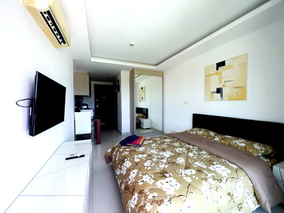 Condos for rent : Studio for Rent at Laguna Beach Resort 3 Pattaya in Jomtien