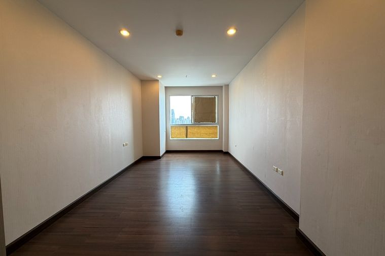 ขายคอนโด 1 ห้องนอน 49 ตร.ม. ศุภาลัย ไลท์ สาทร - เจริญราษฎร์