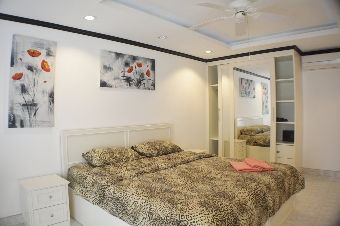 รูป 1 Bed Condo for Rent at Jomtien Beach Condominium in Pattaya - รูปที่ 10/14