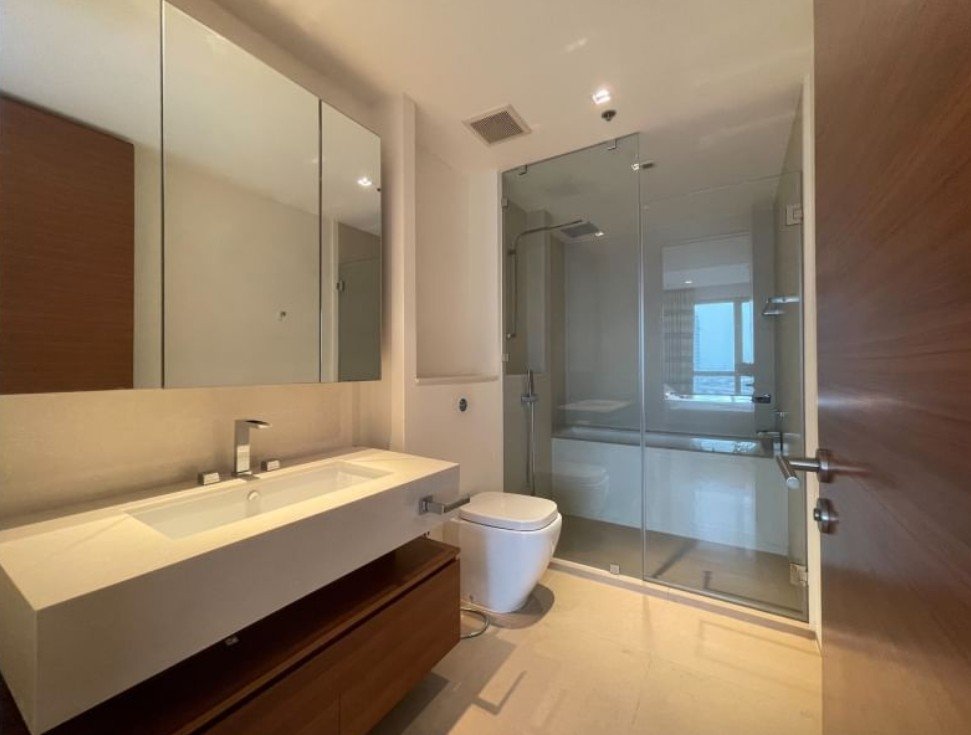 รูป LTH6763 – The River FOR SALE 2 beds 2 baths Size 109.81 Sq.M.Near BTS Saphan Taksin stations ONLY 27.5 MB - รูปที่ 4/5