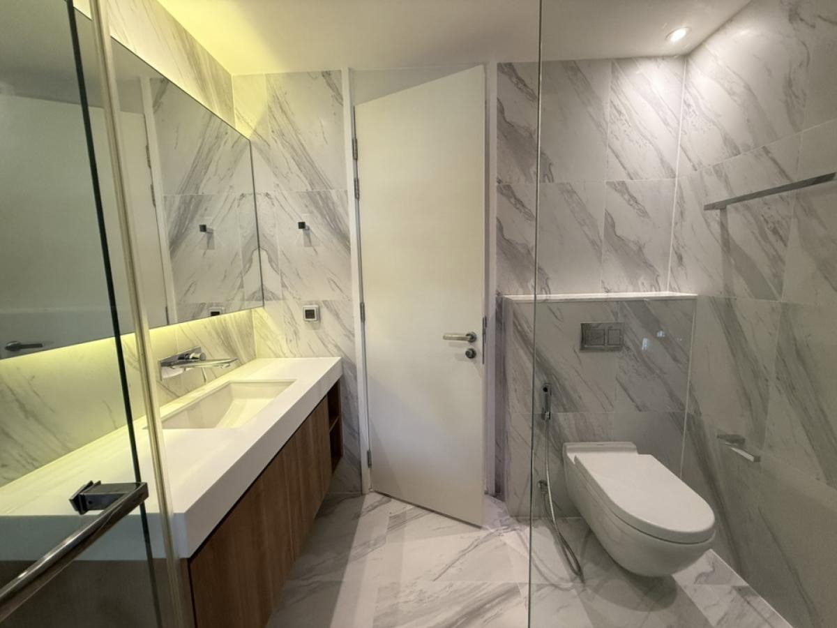 รูป ✨ Luxury High Floor! MUNIQ Sukhumvit 23 | 2 Bed 69 sqm ชั้น 28 วิวเมือง เพียง 75,000 ใกล้ BTS อโศก - รูปที่ 9/10