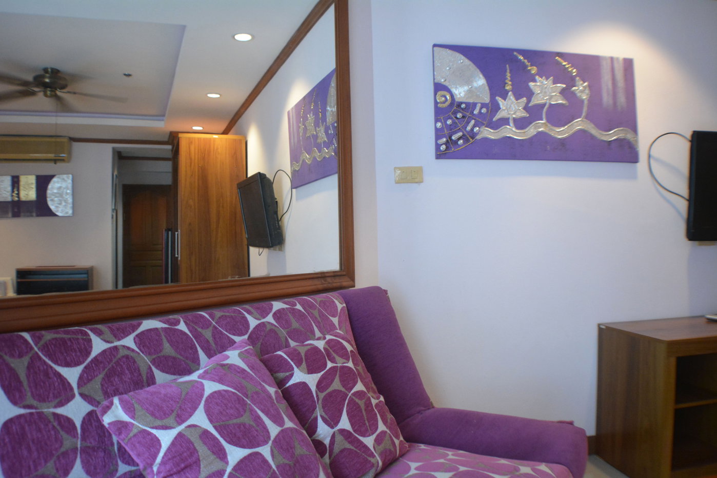 รูป Studio Condo for Sale at Jomtien Beach Condominium in Pattaya - รูปที่ 4/15