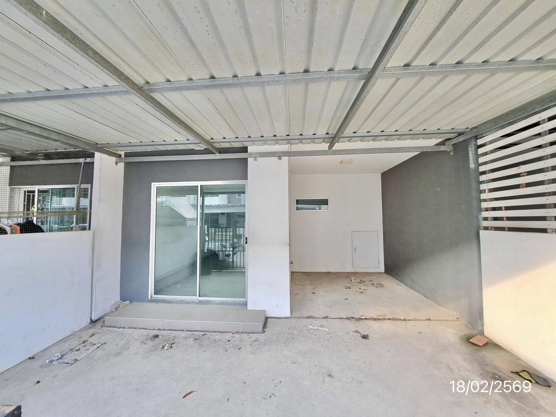 รูป ทาวน์เฮ้าส์ 18.7 ตร.วา ศรีราชา ชลบุรี 1.5M - รูปที่ 21/40