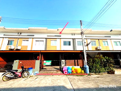 TOWN HOUSE 17.6 Sq.w. Sam Phran Nakhon Pathom for 2M