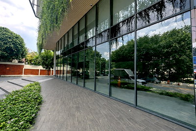 เช่าพื้นที่ขายของ ถนนสุทธิสารวินิจฉัย : พื้นที่ให้เช่า สภาพ 100% เหมาะทำธุรกิจทุกประเภท พระราม 9 ** NO CO-AGENT **