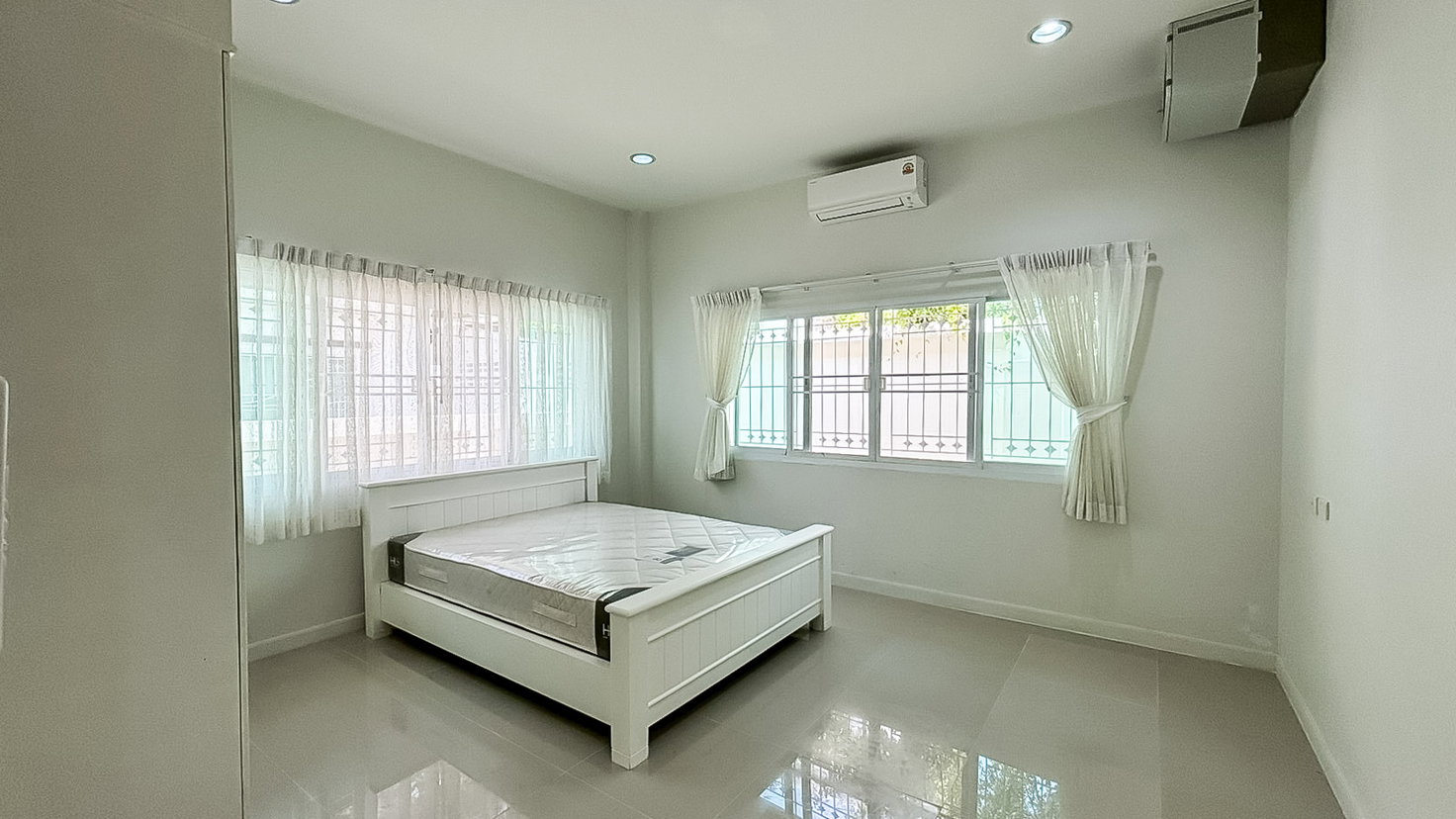 picture For Sale 3 Bedroom House in Siam Country Club East Pattaya - 14/21