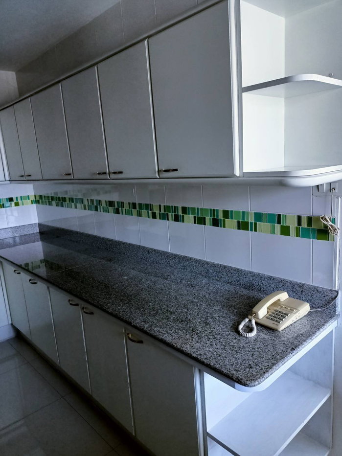 รูป LTHC6608 – D.S. Tower 1 FOR SALE 3 beds 3 baths Size 248 Sq.M.Near BTS Phromphong stations ONLY 22 MB - รูปที่ 5/5