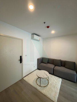 For Rent Condo ELIO SATHORN-WUTTHAKAT Building B, Floor 24,1 bed room, Room size 31 sqm