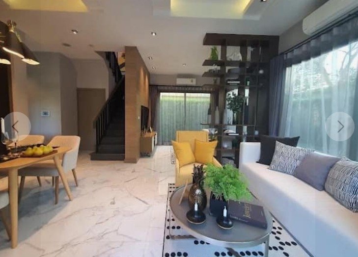 picture LTHC6720 – House FOR SALE in Bangna 3 beds 3 baths 211 sq.M.Near Bearing station ONLY 16.9 MB - 3/6