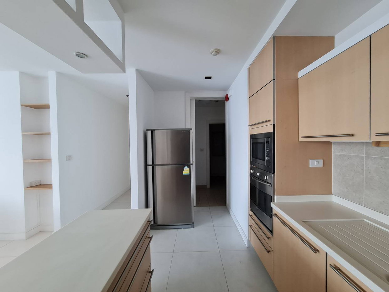 รูป LTHC6484 – Athenee Residence FOR RENT 3 beds 3 baths Size 197 Sq.M. Near BTS Phloen chit stations ONLY 130k/month - รูปที่ 5/6