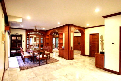 เช่าบ้านเดี่ยว ม.อัสสัมชัญ บางนา : LTH6576 – House FOR RENT in Bang Na 4 beds 4 baths 600 sq.M.Near BTS Bang Na station ONLY 175k/month