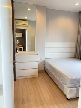 For Rent: Urbano Absolute Sathon-Taksin – Convenient Location, Near BTS | Code DS2105 | Line @Dstay