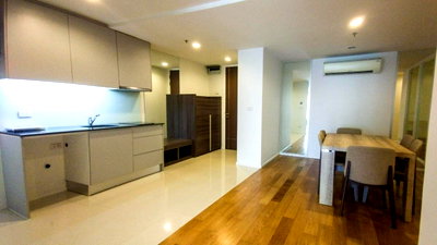 Condos for sale Sukumvit 15 : LTH6235 – FOR SALE Condo 15 Sukhumvit Residence 3 beds size 125 sq.m. near BTS Nana station ONLY 14.69 MB