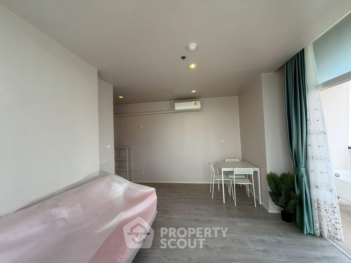 รูป คอนโด 2-ห้องนอน ที่ เดอะ แกรนด์ จอมเทียน พัทยา บีช ใกล้ หาดจอมเทียน (ID 2316333) - รูปที่ 2/11