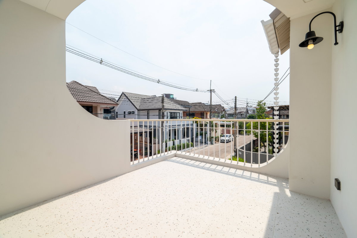 รูป ขายวิลล่าสไตล์มินิมอล นอร์ดิก ที่พัทยา – รีโนเวทใหม่ทั้งหลัง พร้อมเข้าอยู่ - รูปที่ 27/31