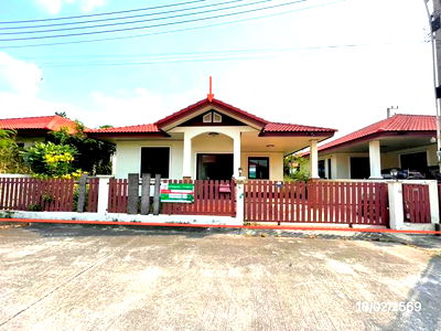 Houses for sale Chonburi : HOME for sale  Bung Si Racha Chonburi