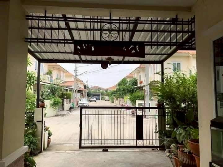 รูป 🔥 บ้านสวย ทำเลราชพฤกษ์ ราคาดี พร้อมอยู่! 💥 ราคาเพียง 3.59 ล้านบาท เท่านั้น! 📌 ค่าใช้จ่ายวันโอน คนละ 📞061-0206243 - รูปที่ 8/10