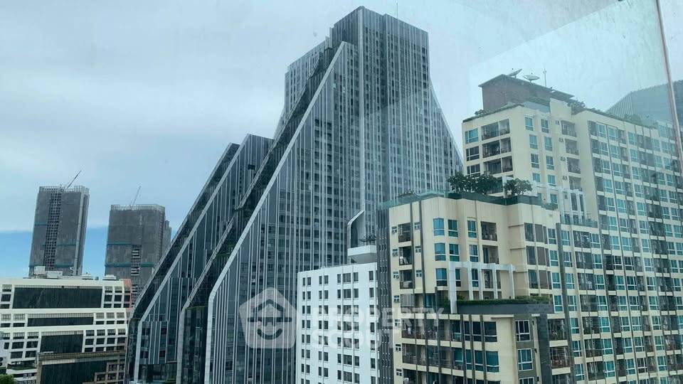 รูป คอนโด 2-ห้องนอน ที่ ไอดีโอ จุฬา - สามย่าน ใกล้ MRT สามย่าน (ID 2753996) - รูปที่ 3/12