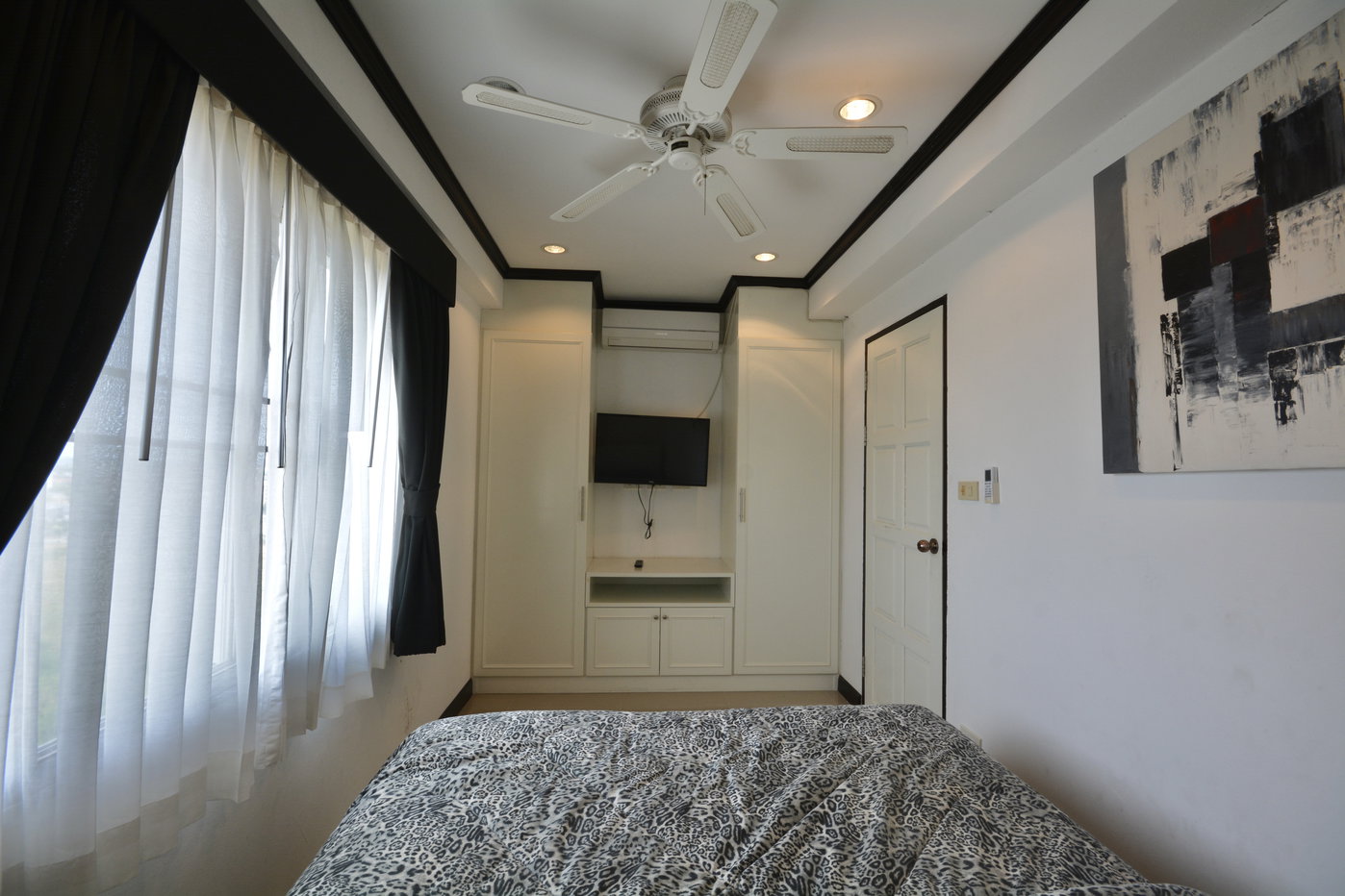 รูป 2 Bed Condo for Rent at Jomtien Beach Condominium in Pattaya - รูปที่ 15/17
