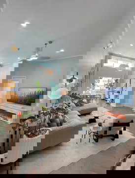 Bangkok Sukhumvit61. 3beds 120sq.m. Line id: @pfagent