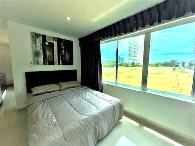 ขายคอนโด : Studio Condo for Sale at Jomtien Beach Mountain 6 in Pattaya