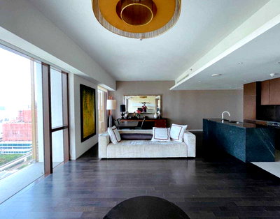 คอนโดให้เช่า : LTH6936 – Hansar Rajdamri FOR RENT 2 beds 2 baths Size 138 Sq.M.Near BTS Ratchadamri stations ONLY 100k/month