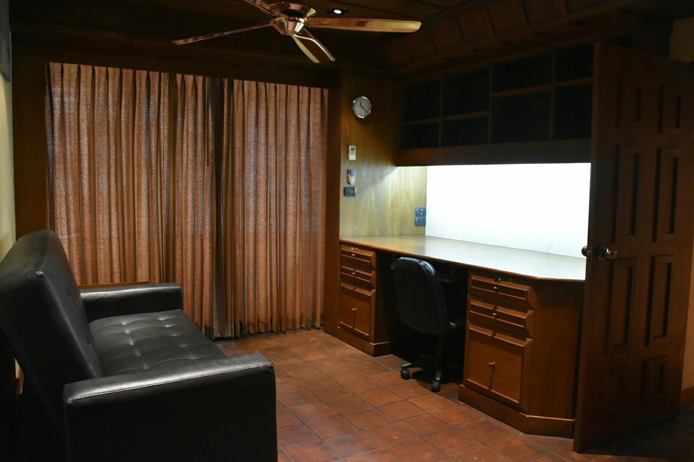 รูป LTH5991 – Diamond Tower FOR SALE 2 beds 2 baths size 144 Sq.M. Nearby BTS Chong Nonsi Station ONLY 16.5 MB - รูปที่ 2/6