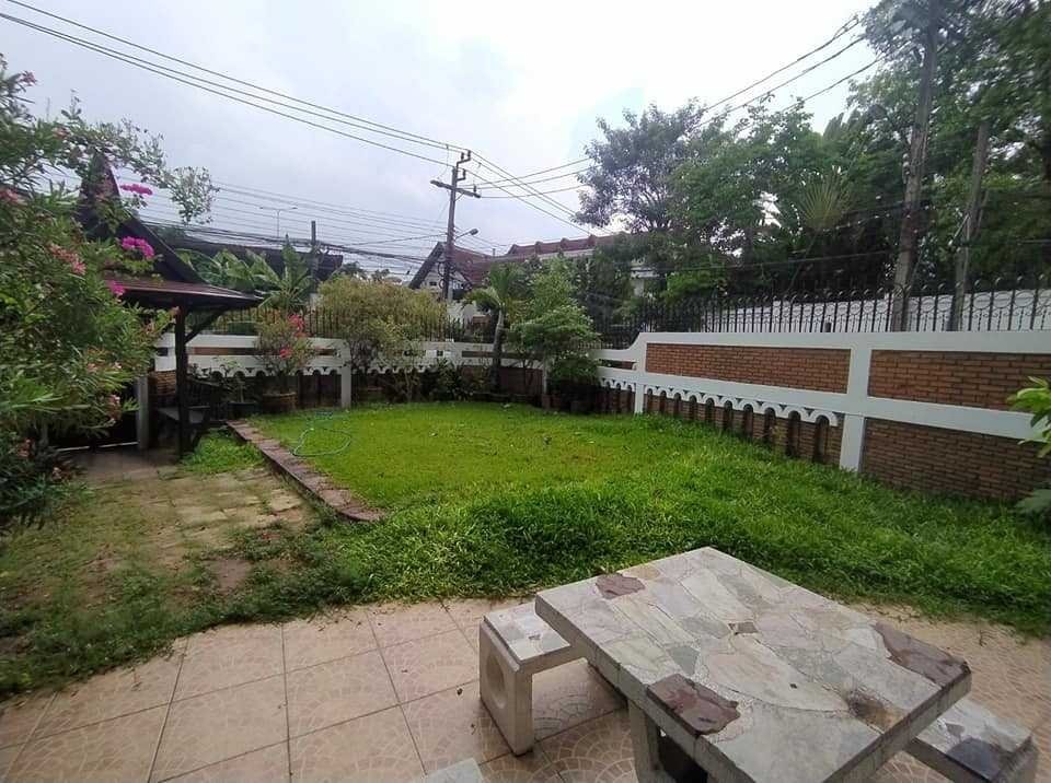 รูป LTHC6379 – Detached House FOR RENT 5 beds 4 baths Size 500 Sq.M. BTS Phra Khanong station ONLY 120k/month - รูปที่ 9/9