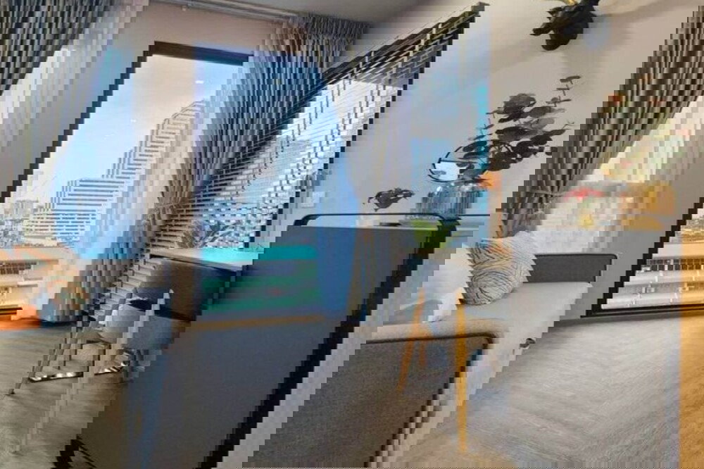 รูป 🔥 เช่าด่วน !! Chapter Chula – Samyan, คอนโดหรูในสามย่าน !! 2 ห้องนอน, 1 ห้องน้ำ, ห้องทิศใต้, ทำเลดี !!🔥Code C20230900206 แต่งครบ, พร้อมเข้าอยู่📣📣 - รูปที่ 3/12