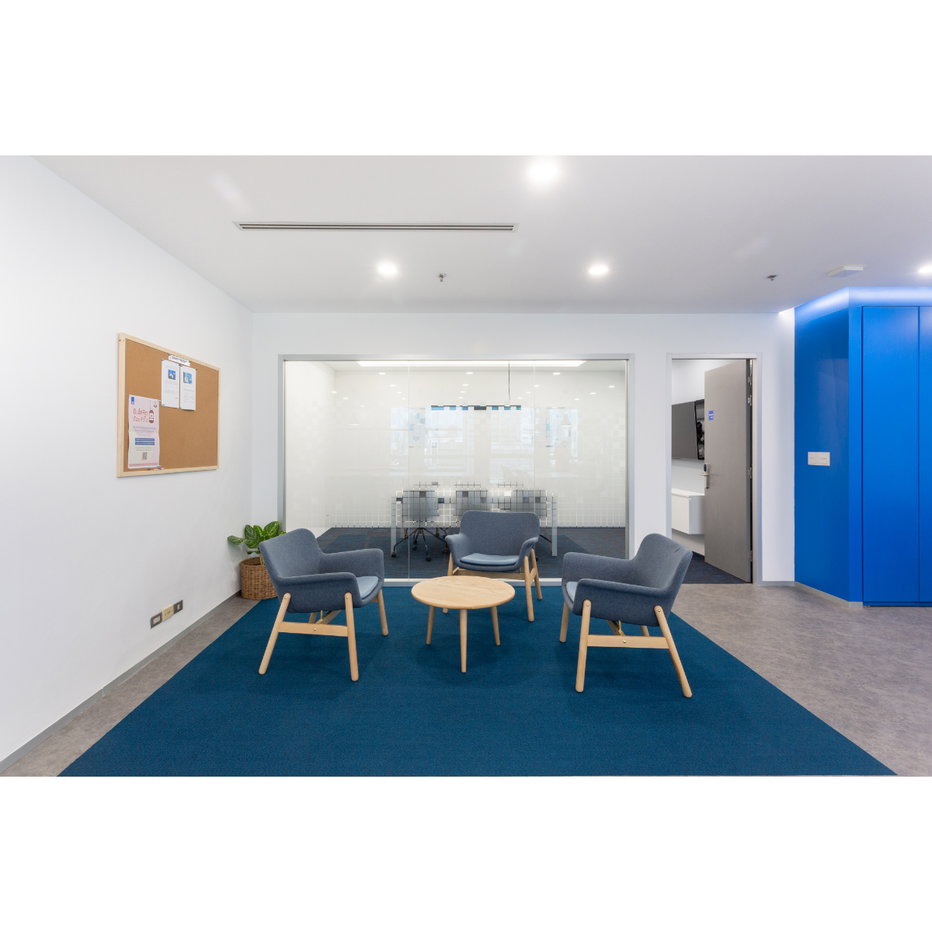 picture Fully serviced private office space for you and your team in HQ SPE Tower - 3/5