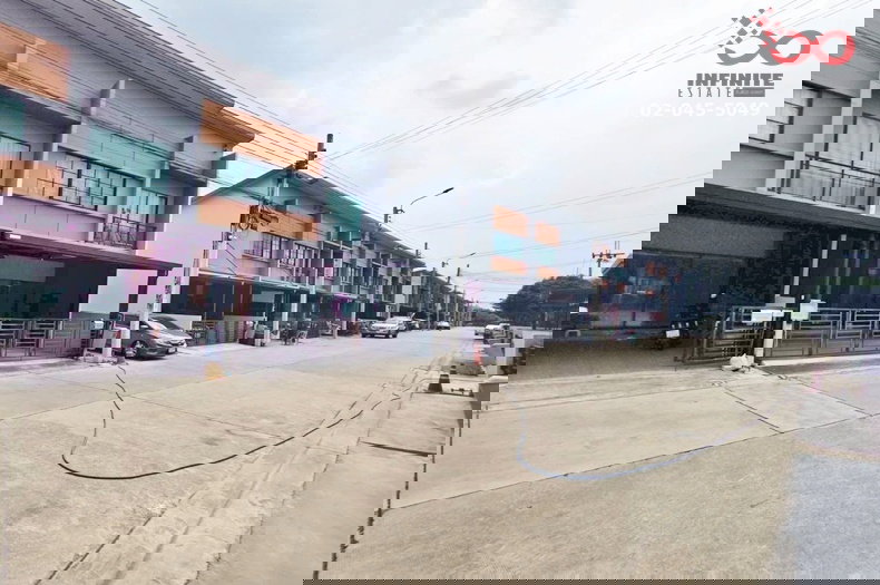 ขายทาวน์โฮม : ขายทาวน์โฮม 2 ชั้น 26 ตร.ว. สิริเพลส กัลปพฤกษ์ - สาทร ใกล้ BTS วุฒากาศ