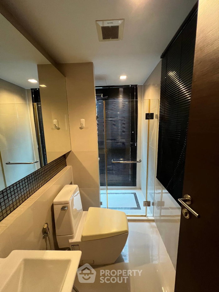 รูป คอนโด 1-ห้องนอน ที่ ริธึ่ม สาทร ใกล้ BTS สะพานตากสิน (ID 2751311) - รูปที่ 5/6