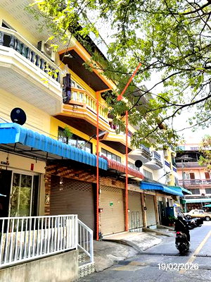 อาคารพาณิชย์ 16 ตร.วา บางละมุง ชลบุรี 3.4M