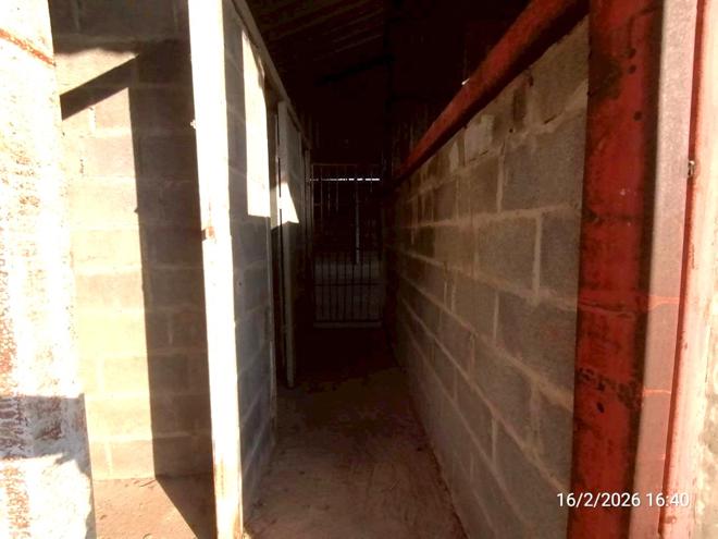 picture FACTORY 684 Sq.w. Hua Taphan Amnat Charoen for 1.3M - 8/24