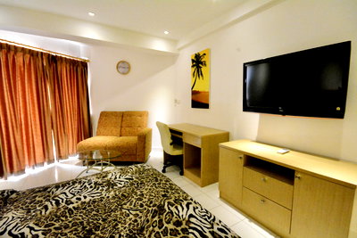Condos for rent Jomtien Sai 1 : Studio Condo for Rent at Jomtien Beach Condominium in Pattaya