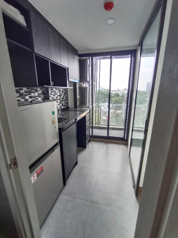 รูป CYBIQ รามคำแหง 24 ห้องใหม่กริ๊บ 13,500/เดือน (1 ปี) | 15,600 (6 เดือน) เลี้ยงสัตว์ได้ 🐶✨ - รูปที่ 7/9