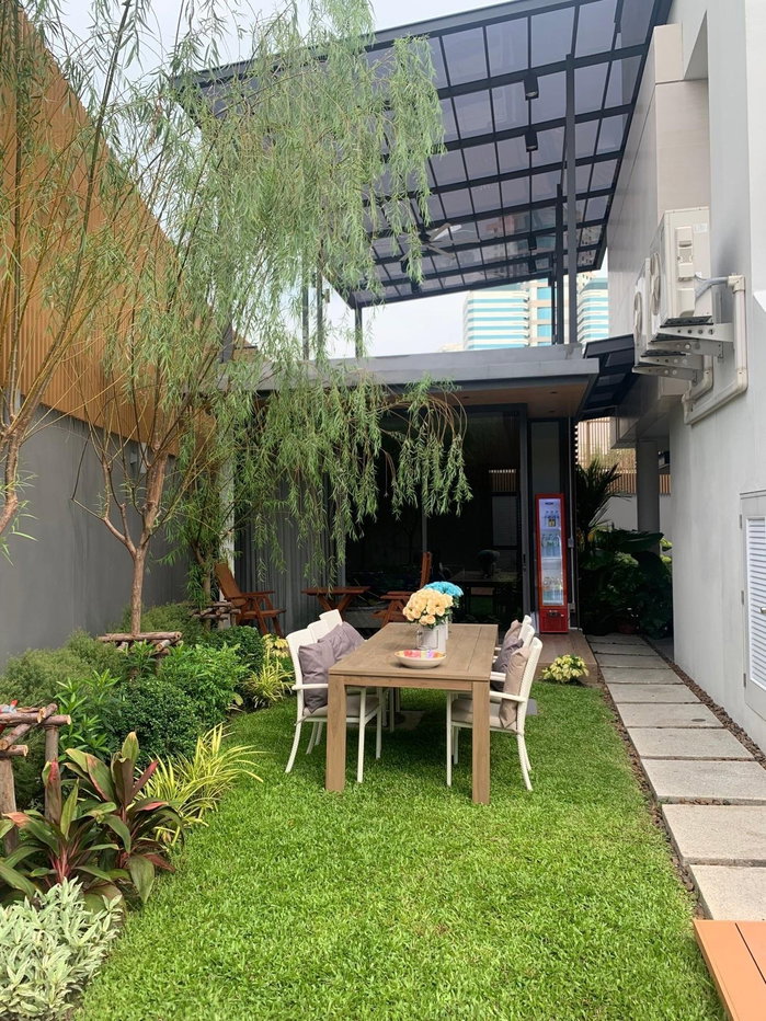 รูป LTHC7145 – House with Private Swimming Pool in Rama 3 FOR RENT 4 beds 7 baths Size 550 Sq.M. Near BTS Chong Nonsi Station ONLY 550k/month - รูปที่ 3/8