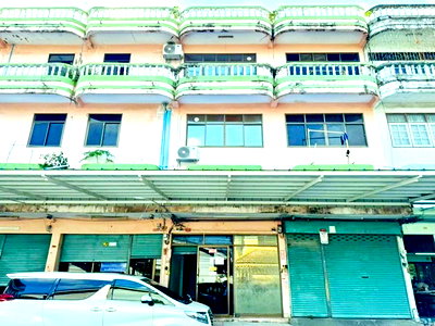 เช่าอาคารพาณิชย์ วิทยาลัยเทคนิคราชสิทธาราม : กัลปพฤกษ์ สามแยกบางบอน 900 ม. บางบอน1 อาคารพาณิชย์ 3.5 ชั้น 3 นอน 3 น้ำ 18 ตร.ว. 230 ตร.ม. 1 ทำเลบางบอน