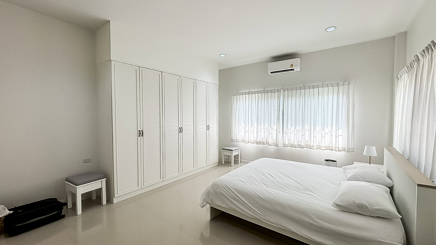 picture For Sale 3 Bedroom House in Siam Country Club East Pattaya - 12/21