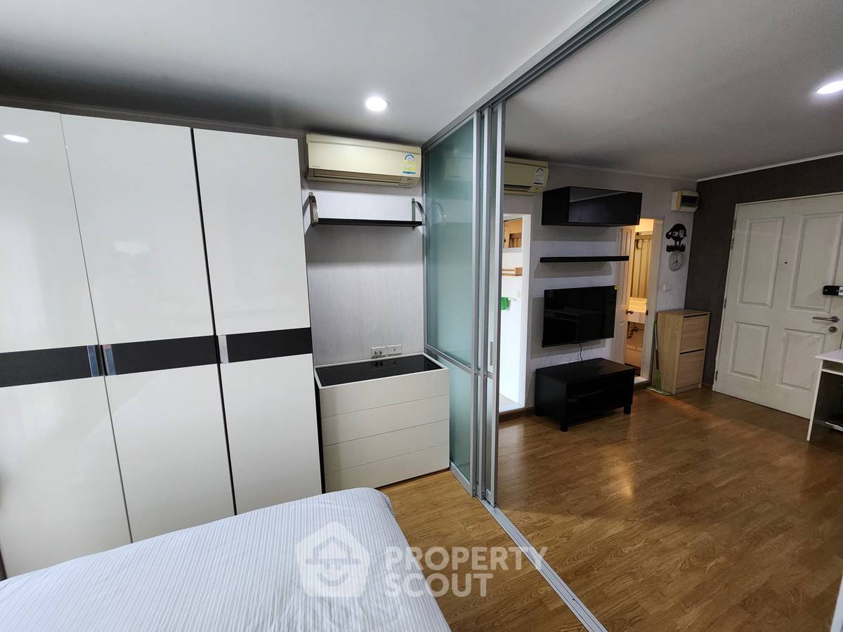 รูป คอนโด 1-ห้องนอน ที่ ยู ดีไลท์ แอท จตุจักร สเตชั่น ใกล้ BTS หมอชิต (ID 1297296) - รูปที่ 3/13