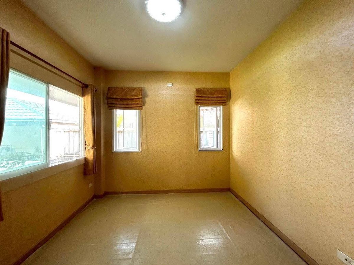 รูป ขายบ้านเดี่ยว ในโครงการหมู่บ้าน ปวริศา สันทราย เชียงใหม่ 3 ห้องนอน 2 ห้องน้ำ (H395) T.0946511456 - รูปที่ 7/11