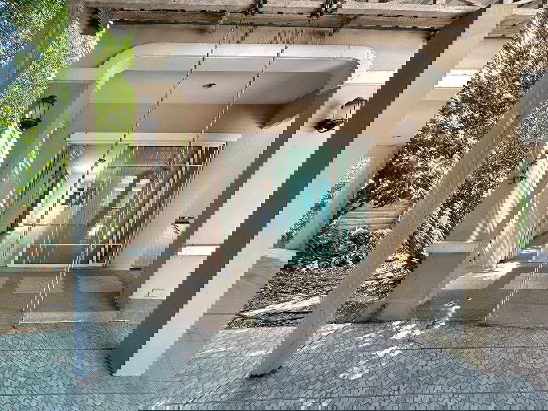 picture Passorn 26 Ratchapruek - Tiwanon - 8/20