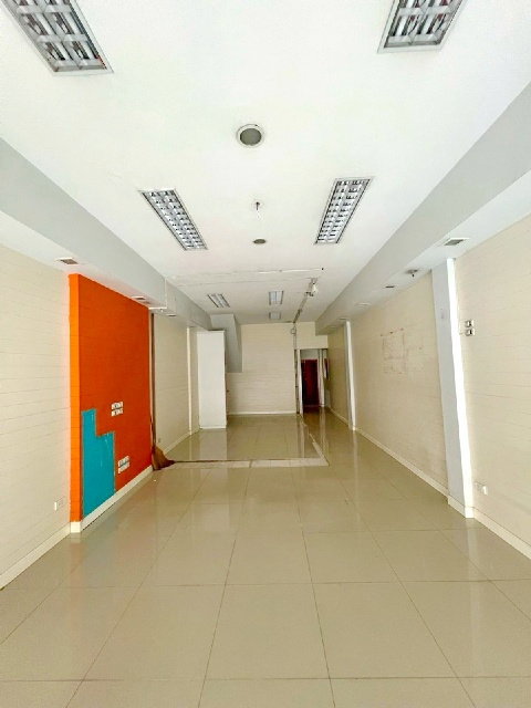 รูป อาคารพาณิชย์ 4 ชั้น ทำเลดี MRT บางขุนนนท์ 500 ม 3 นอน 3 น้ำ 23 ตร.วา.370 ตร.ม.แม็คโคร จรัญสนิทวงศ์ 700 ม. โลตัส ปิ่นเกล้า 1.9 กม. - รูปที่ 2/8