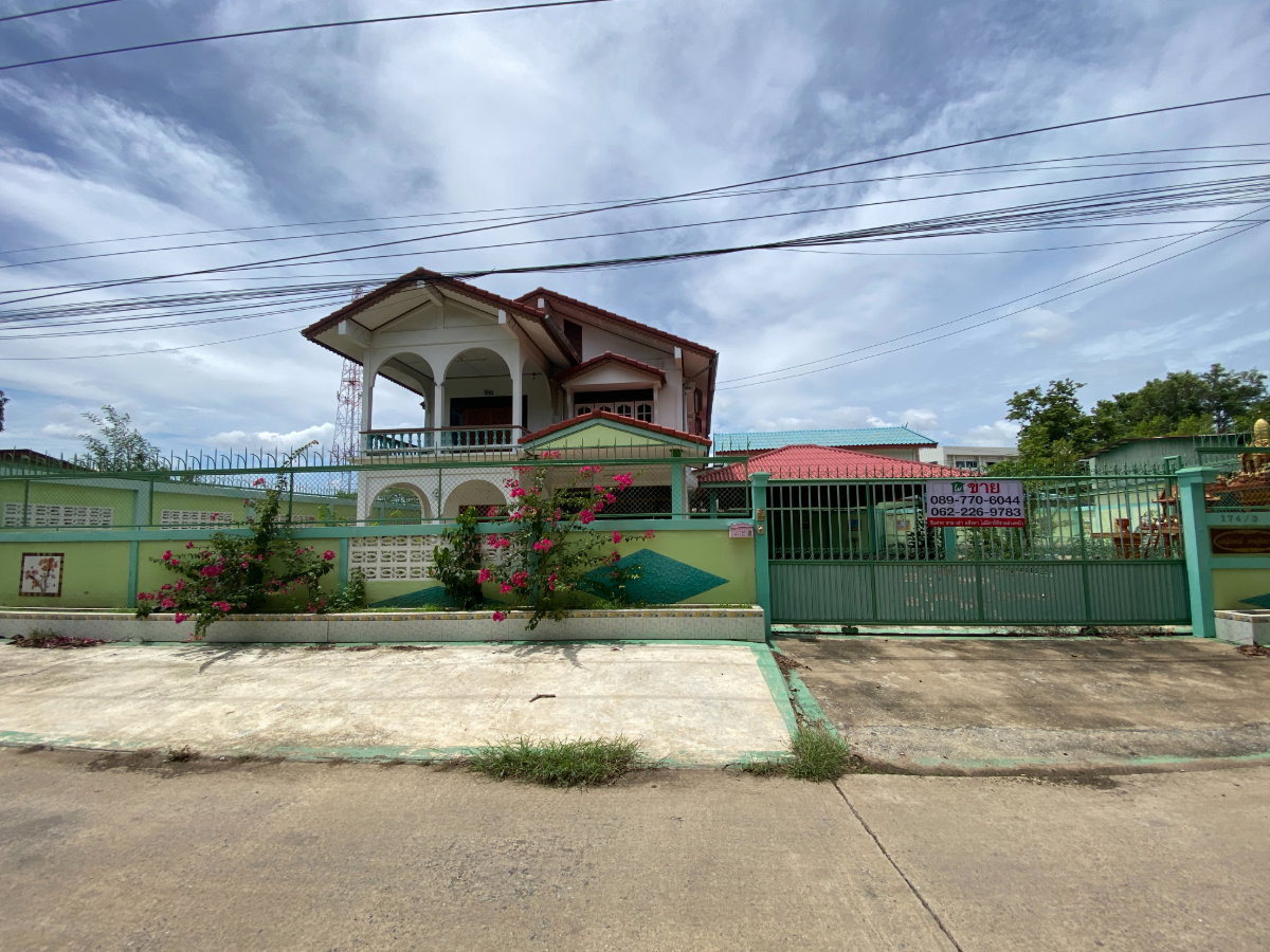 รูป ขายบ้านเดี่ยว ทำเลดี พื้นที่กว้าง อยู่ติดกับศาลาว่ากลางสิงห์บุรี อยู่ห่างจากถนนใหญ่ 150 เมตร บ้านเดี่ยวพร้อมอยู่ 2 ชั้น - รูปที่ 20/41