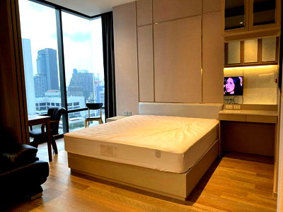 ขายคอนโด : Ashton Silom【𝐒𝐄𝐋𝐋 & 𝐑𝐄𝐍𝐓】🔥หรูหรา เรียบง่าย เหนือระดับทุกสัมผัส บิ้วอินสไตล์โมเดิร์น เพิ่มความกว้างขวางในทุกมุมมอง🔥 ติดต่อไลน์ไอดี: @hacondo