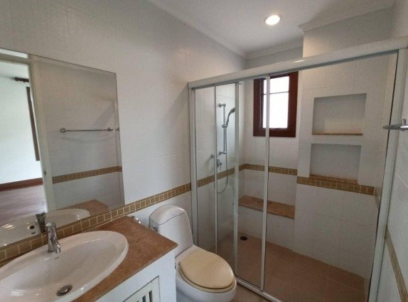 picture LTH6599 – House FOR RENT in Pattanakan 5 beds 3 baths 440 sq.M.Near ARL Huamark station ONLY 130k/month - 5/7