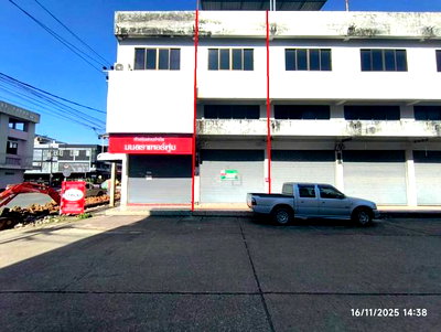 อาคารพาณิชย์ 18 ตร.วา เมืองเชียงราย เชียงราย 2.8M