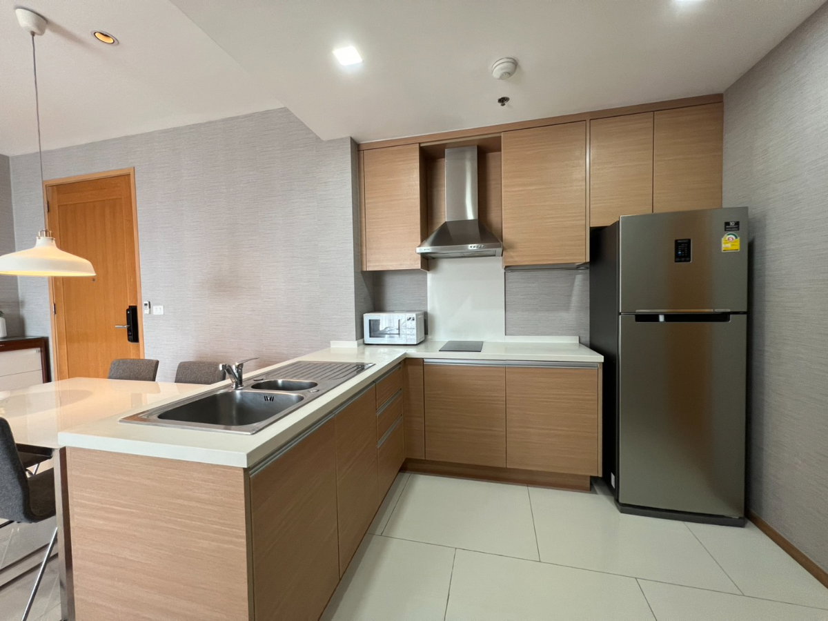 รูป ให้เช่า Emporio Place Sukhumvit 24 พื้นที่กว้าง ราคาดี เดินทางสะดวก | Code DS2076 Line : @Dstay - รูปที่ 6/9